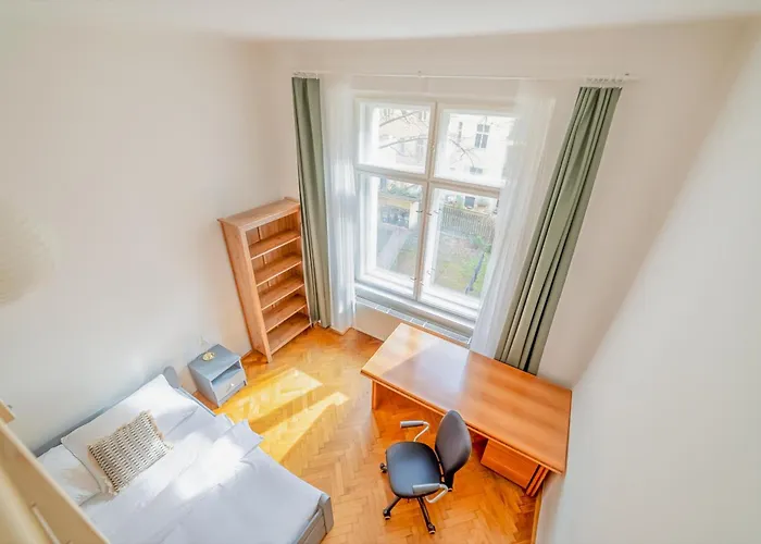Apartmán Charming In The Heart Of By Rentez Praha
