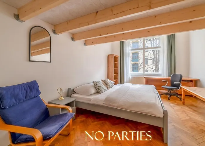 Charming In The Heart Of By Rentez Apartmán *